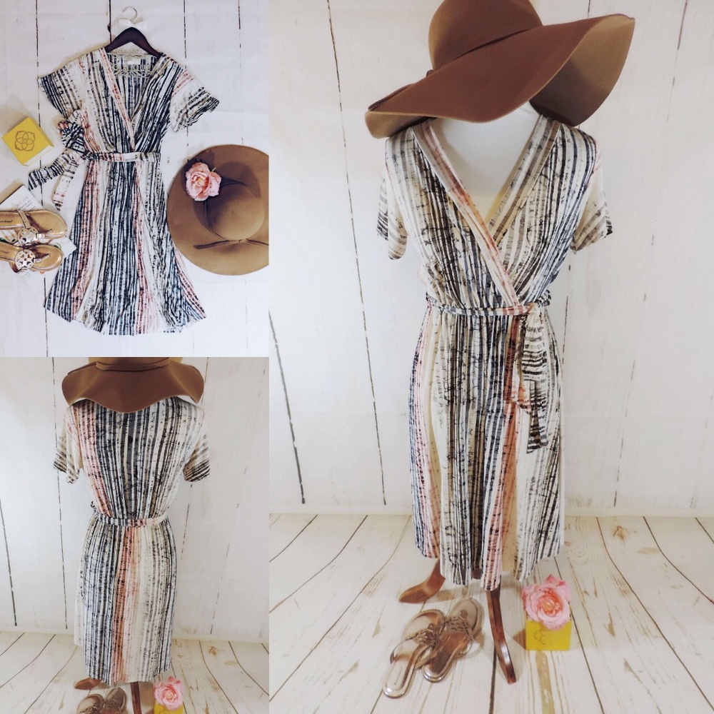 Gorgeous Striped Wrap Dress 👗Brand New WT - Picture 1 of 8